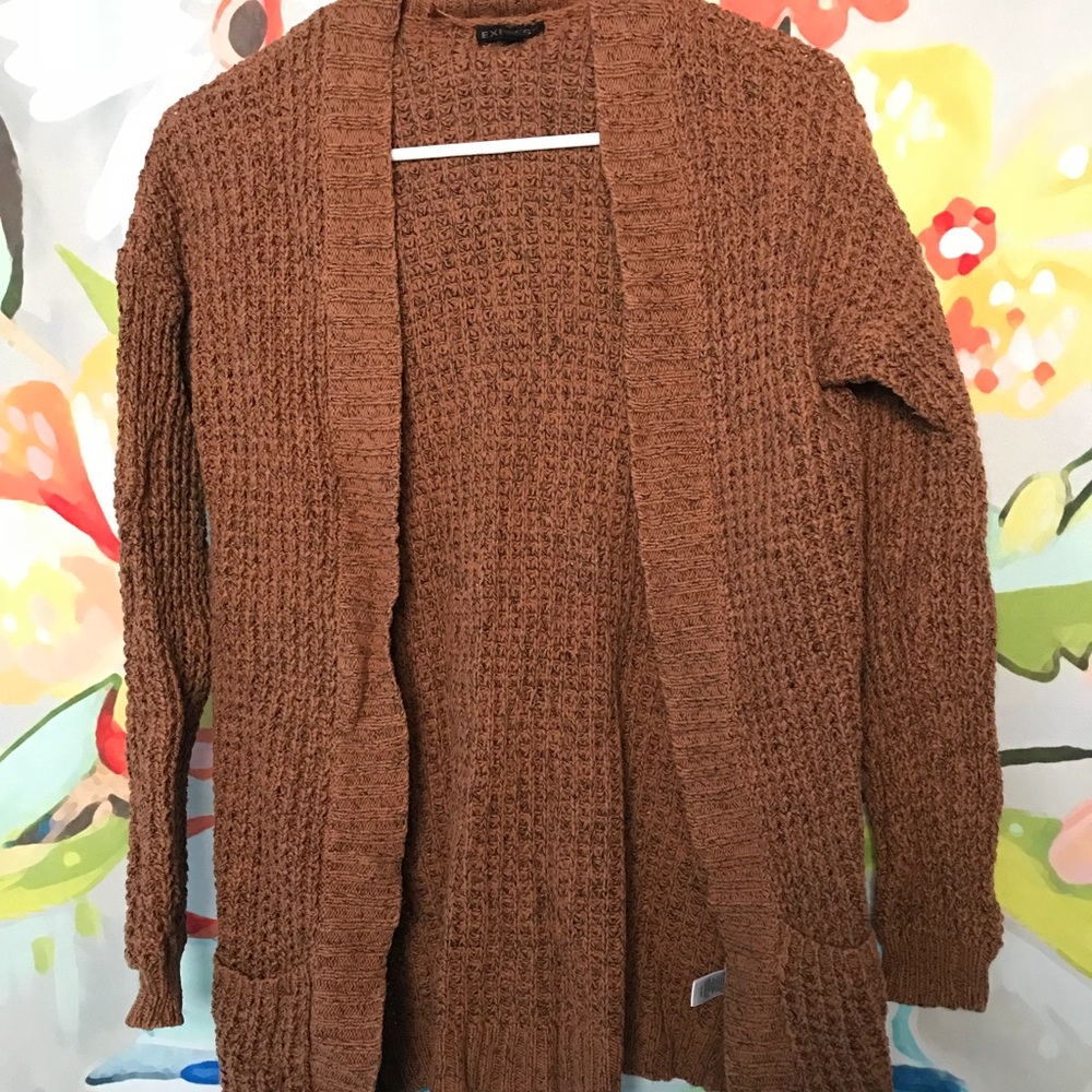 Long sleeve sweater